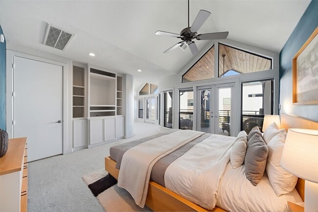 Foto del edificio - 1628 Van Buren St