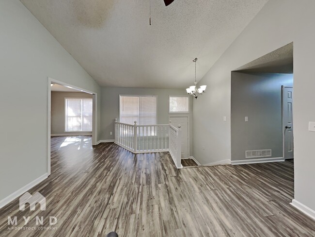 Foto del edificio - 3640 Willow Tree Cir