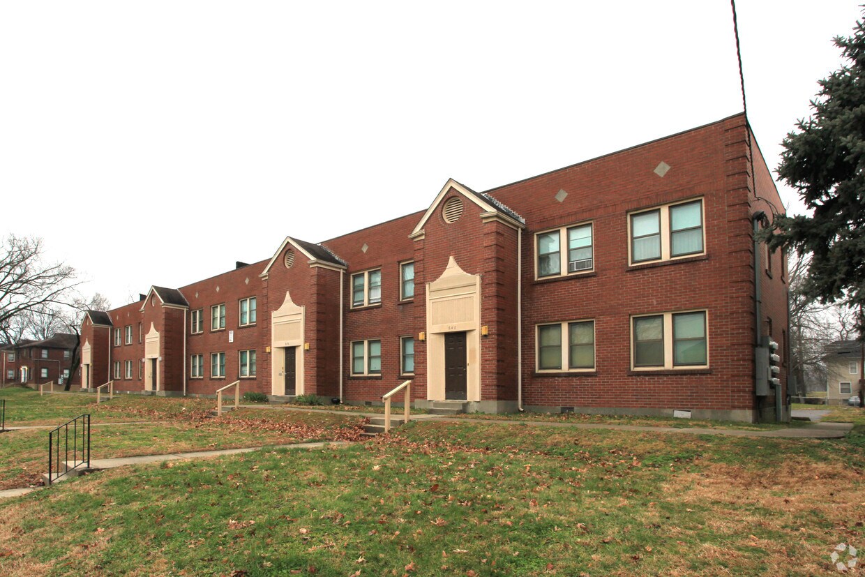Building Photo - 4407 Elliott Ave