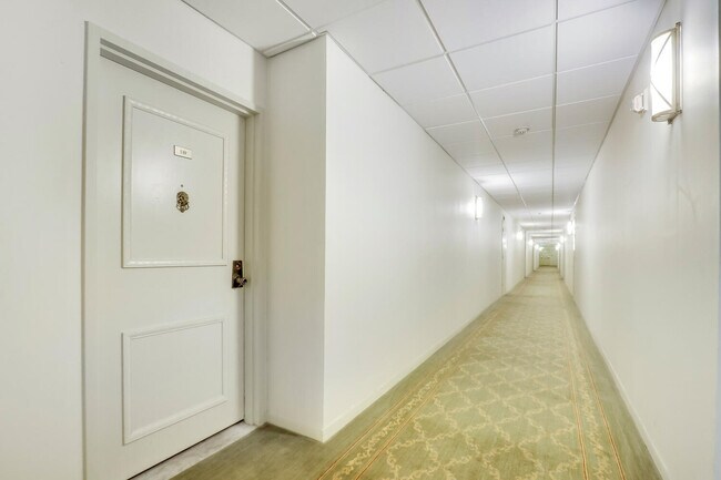 Foto del edificio - 3800 Washington Rd