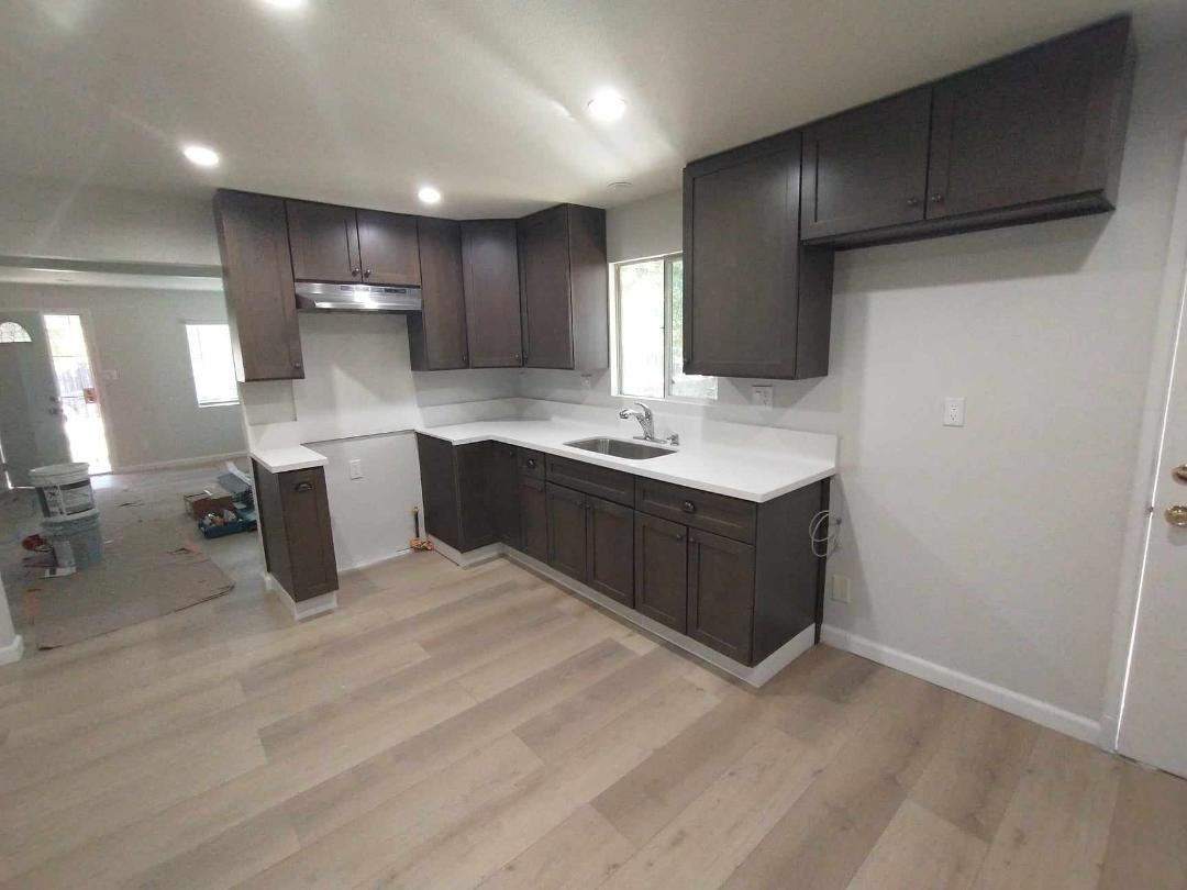 New Kitchen Cabinets - 4620 Alger St