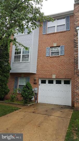 Building Photo - 764 Pine Valley Dr