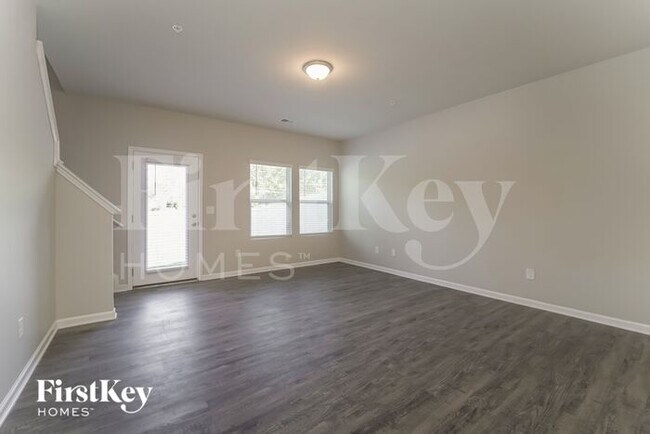 Foto del edificio - 9430 Village View Ct NW