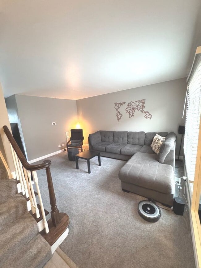 Building Photo - 1727 Sessions Walk