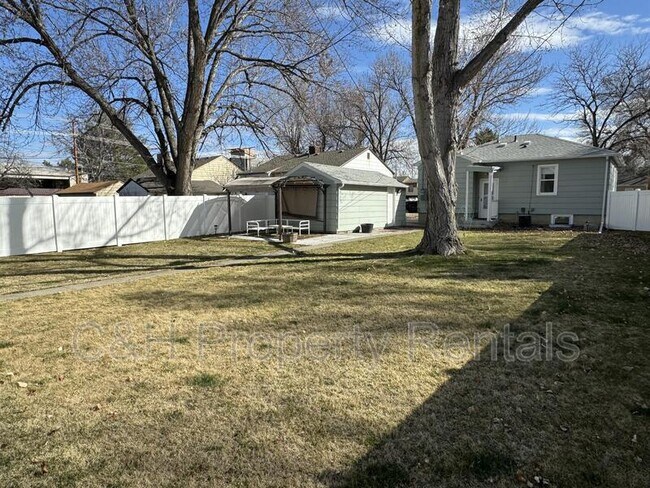 Foto del edificio - 1711 Avenue D