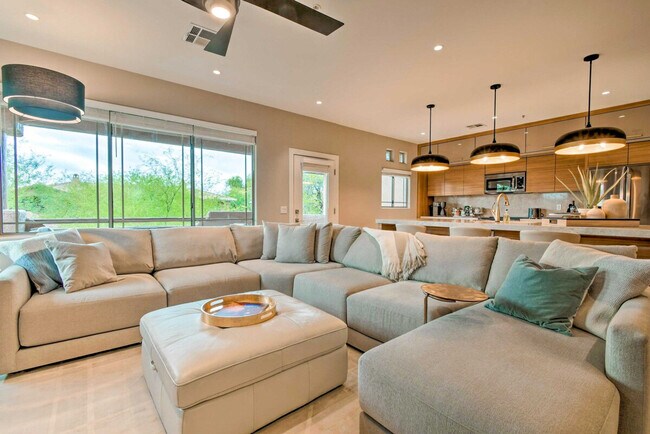 Building Photo - 11500 E Cochise Dr