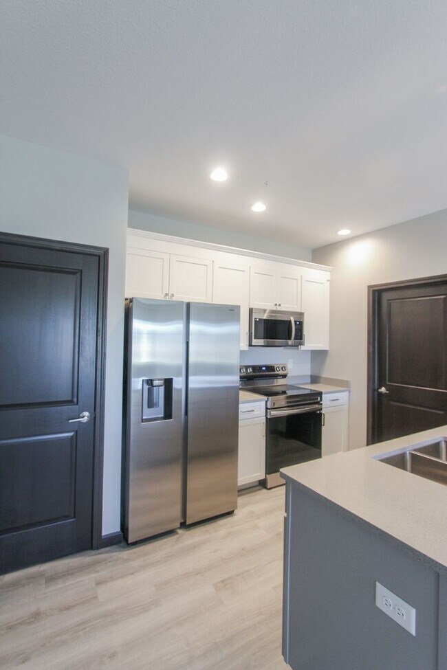 Foto del edificio - New! Beautiful 1 Bed, 1 Bath Accessible Ap...