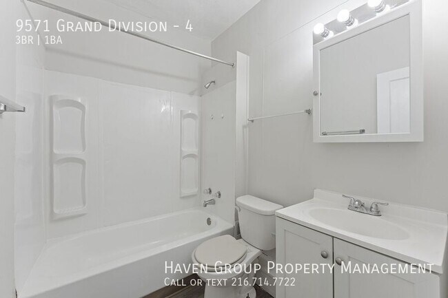 Building Photo - 9571 Grand Division Ave