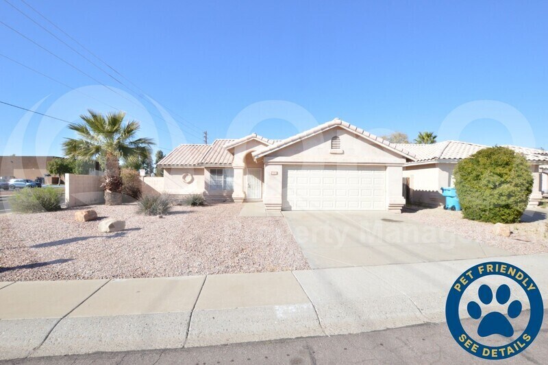 Foto principal - 1418 W Villa Maria Dr