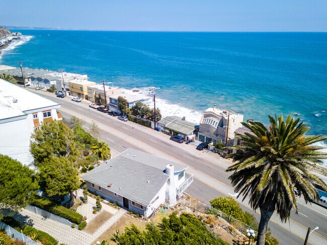Building Photo - 20759 Pacific Coast Hwy