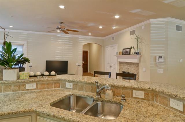 Foto del edificio - 3117 Rosedale Ave