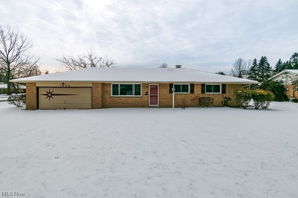 7996 Munson Rd, Mentor, OH 44060 House Rental in Mentor, OH