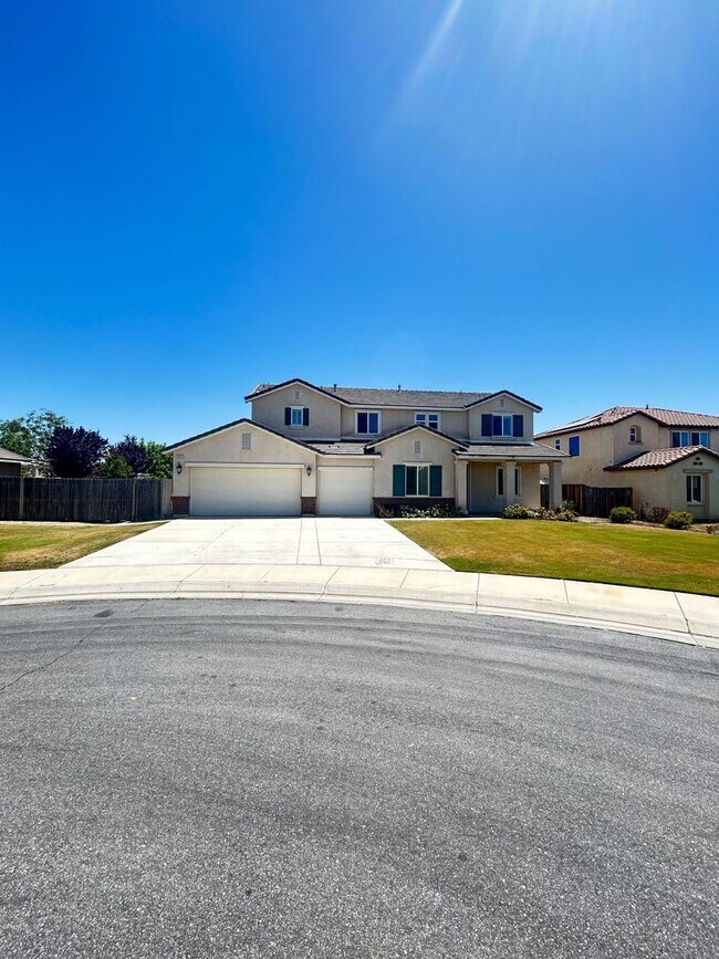 Foto del edificio - Beautiful Home For Rent NW Bakersfield COMING SOON!