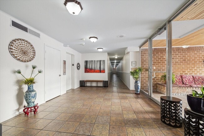 Foto del edificio - 505 Westcott St