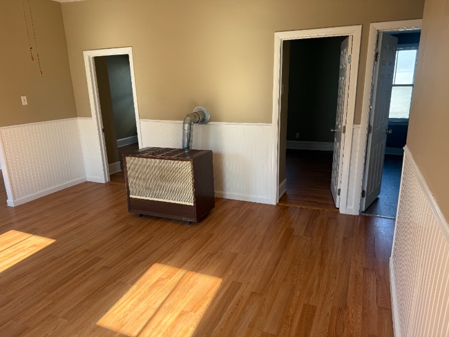 Photo - 538 Alden St Apartment