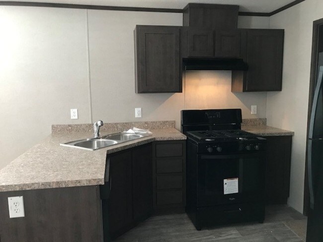 Foto del edificio - 95 Kings Dr SW