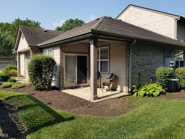 Building Photo - 9262 Muir Ln