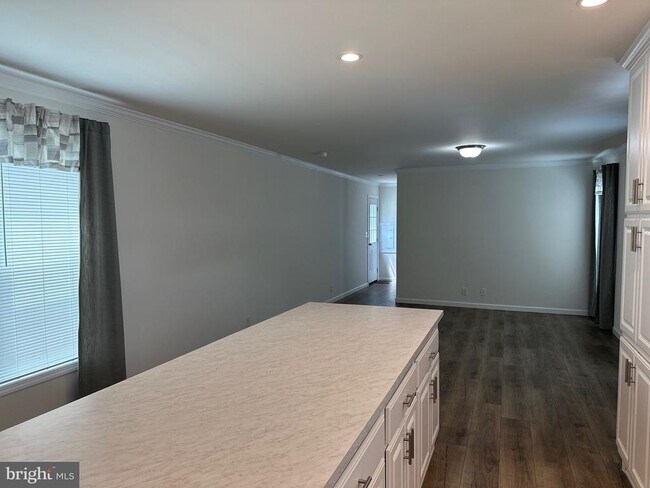Building Photo - 200 Beechwood Ave