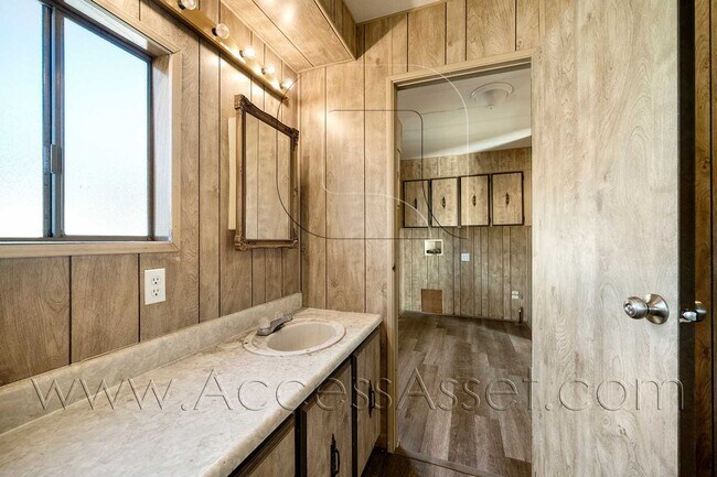 Foto del edificio - Lovely 2 Bed/2 Bath Manufactured Double-Wide Home In Anza!