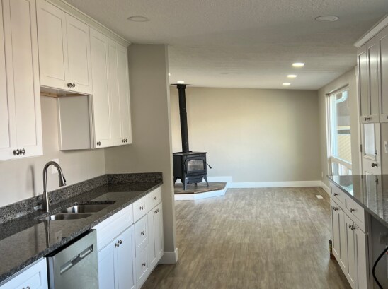 Building Photo - 553 E 1100 N