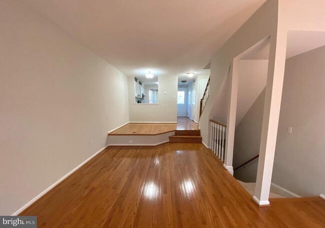 Foto del edificio - 11198 Silentwood Ln