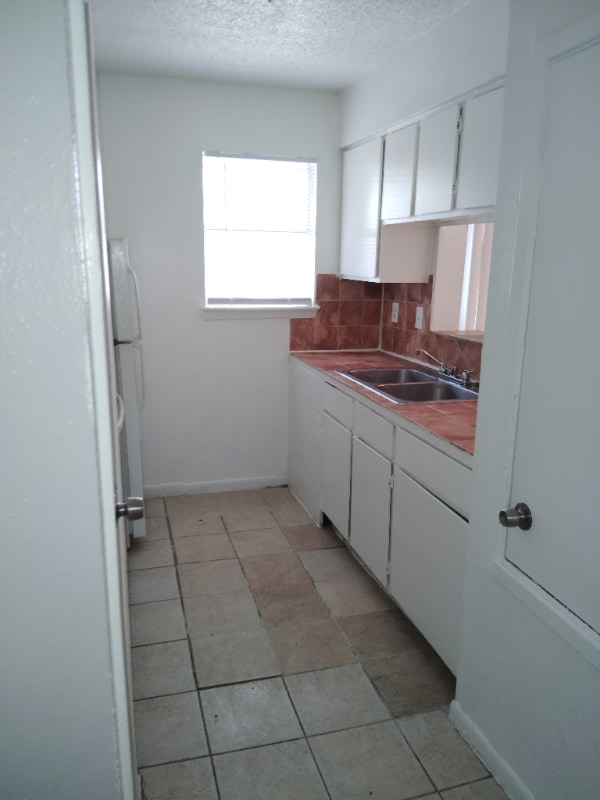 Photo - 10110 Forum Park Dr Apartment