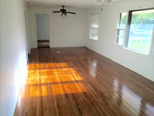 Building Photo - 316 Athenia Dr