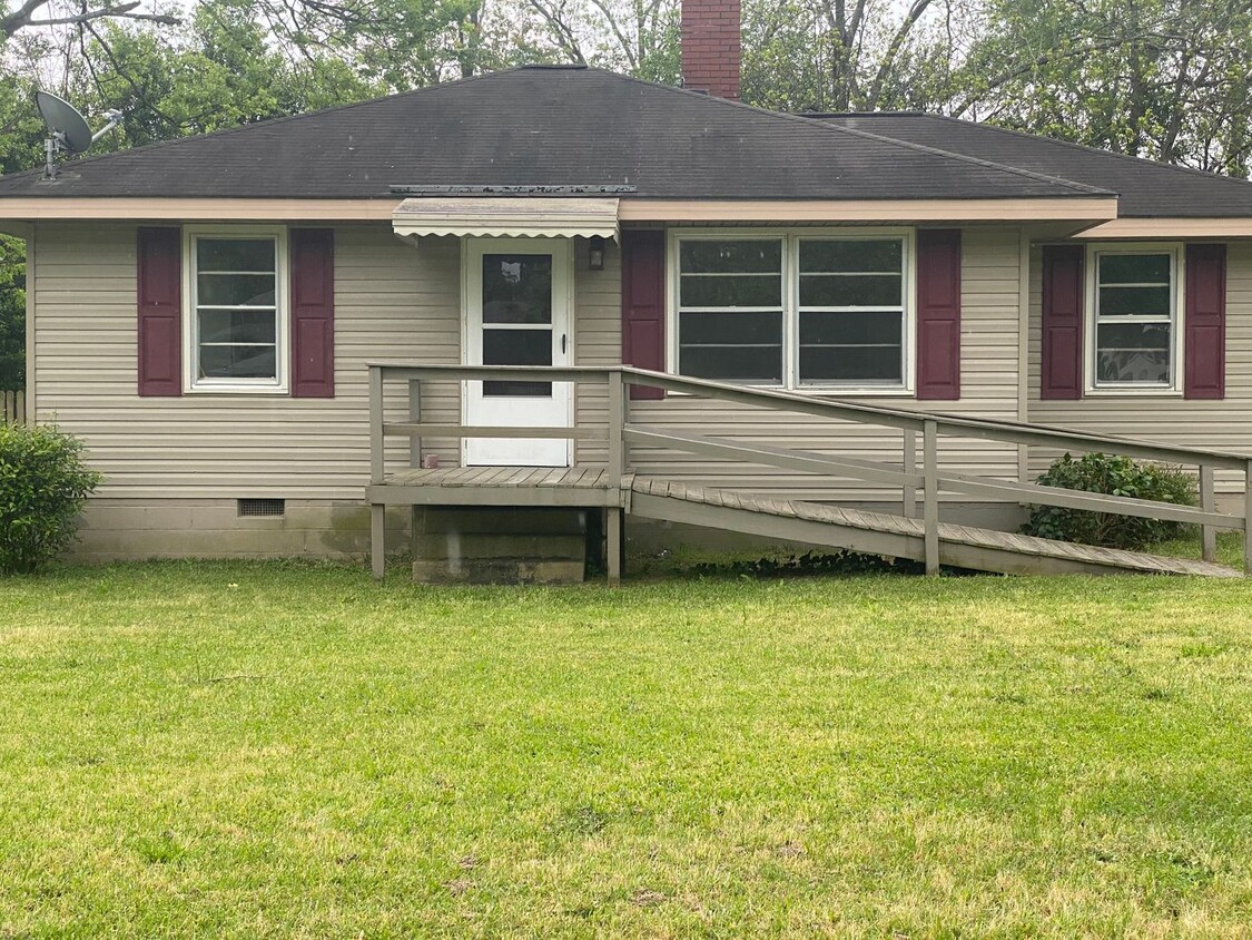 Primary Photo - Available now in North Augusta!