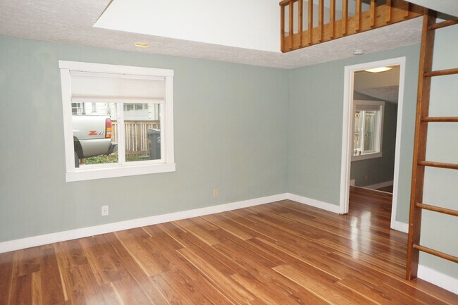 Foto del edificio - NE Portland updated one bedroom "Jewel"