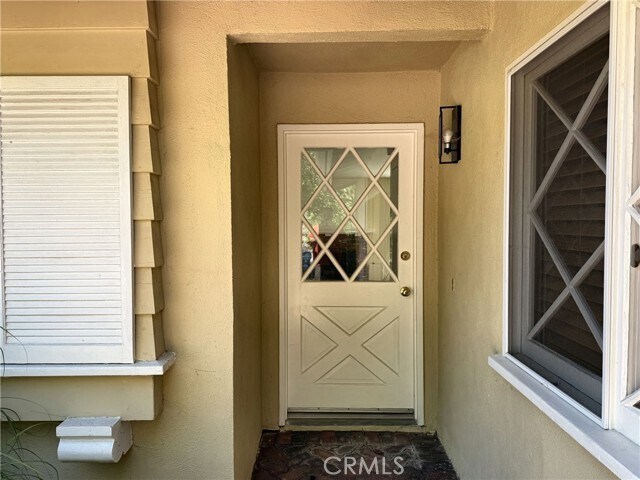 Foto del edificio - 28845 Briarhurst Dr