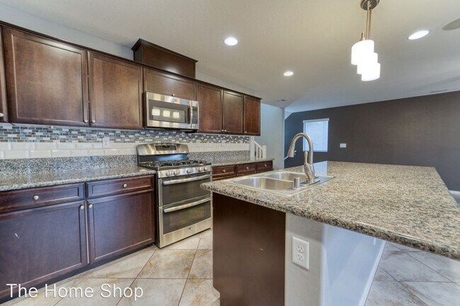 Foto del edificio - 3 br, 3 bath House - 6977 Walden Park St