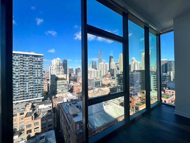 Foto del edificio - 222 W Hubbard St