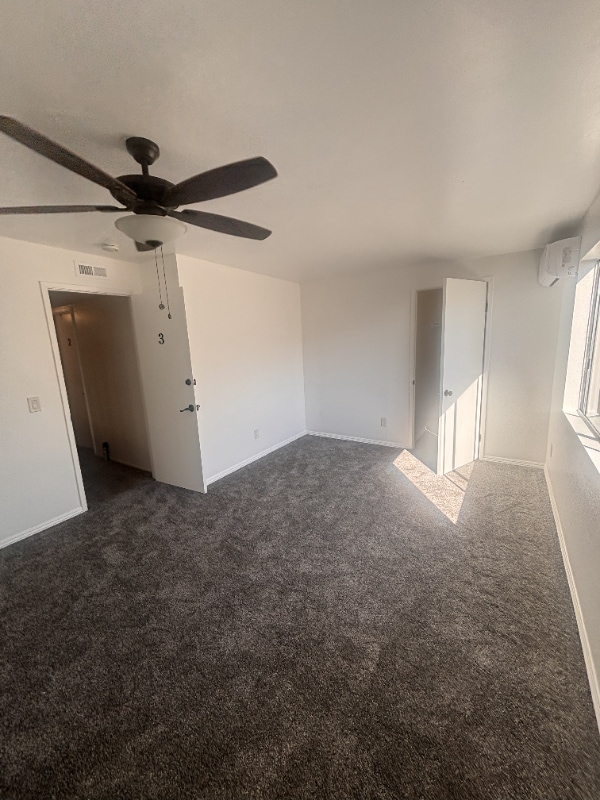 Building Photo - 2615 Alta View Dr