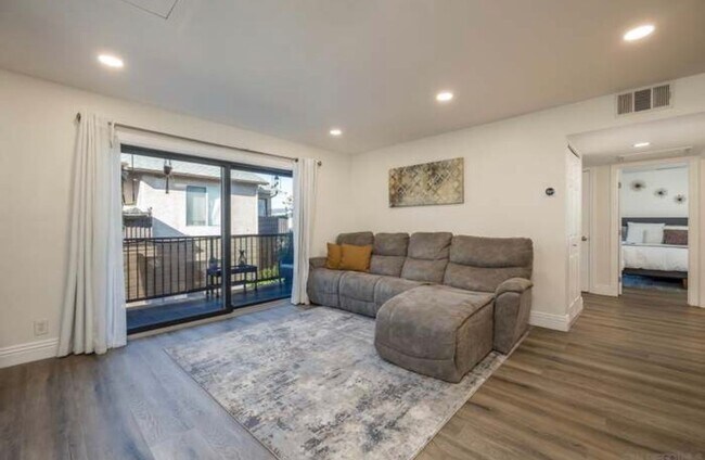 Foto del edificio - 12730 Laurel St