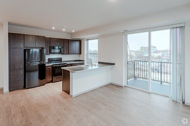 2BR, 1BA - C2 - Lake Street Dwelling