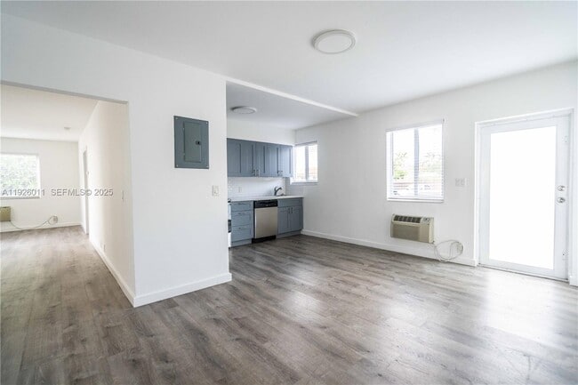 Foto del edificio - 1750 S Treasure Dr