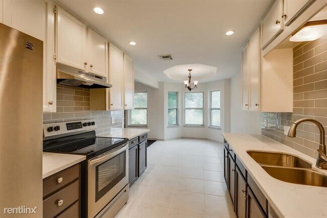 Building Photo - 3 br, 2 bath House - 201 Live Oak Lane