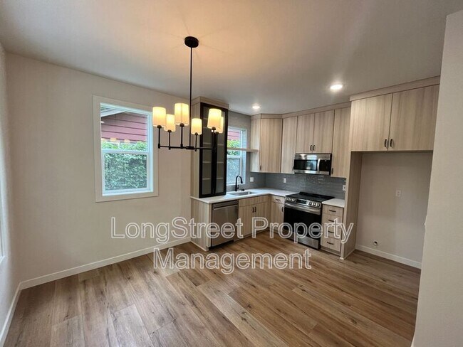 Foto del edificio - 6125 SE 45th Ave