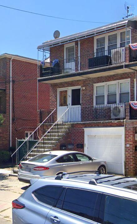 Primary Photo - 2128 E 70th St