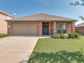 Building Photo - 1302 Riviera Dr