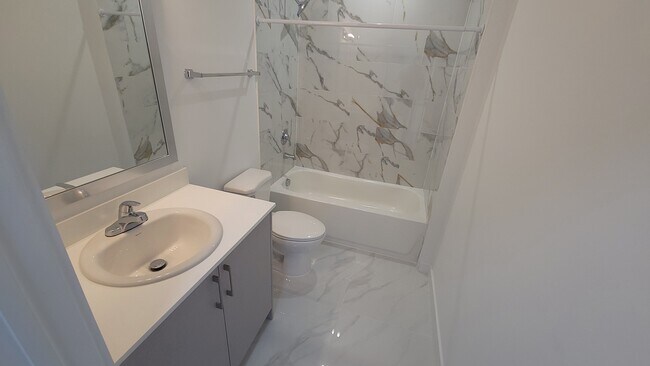 Foto del edificio - 502 E 24th St