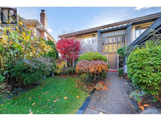 Photo du bâtiment - 589X Laurelwood Ct
