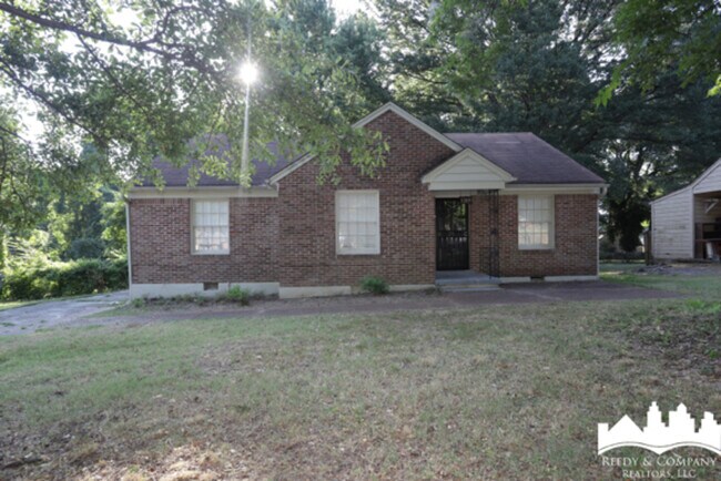 Building Photo - 1320 Semmes St