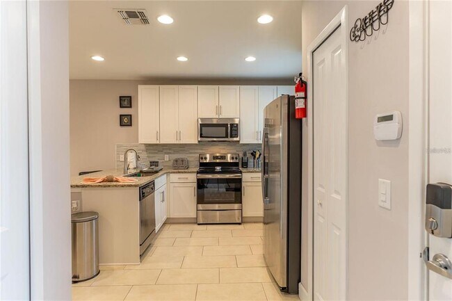 Building Photo - 4797 Terra Esmeralda Dr