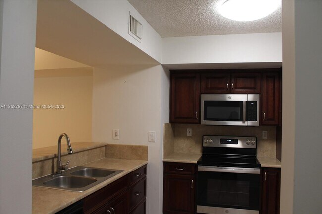 Building Photo - 9708 NW 24th Ct