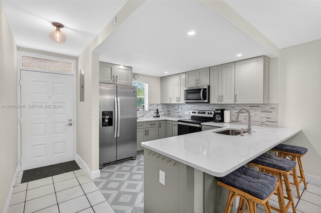 Building Photo - 1541 S Ocean Blvd