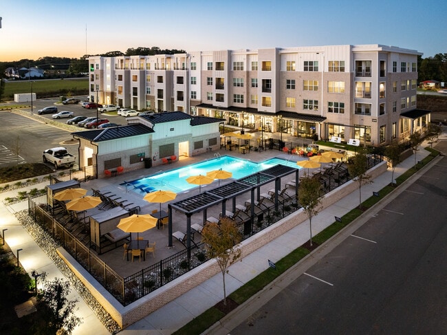 Building Photo - Abberly Royal Creek Apartment Homes Building Photo - Abberly Royal Creek Apartment Homes