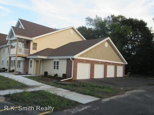 Building Photo - 575 W Sunset Dr