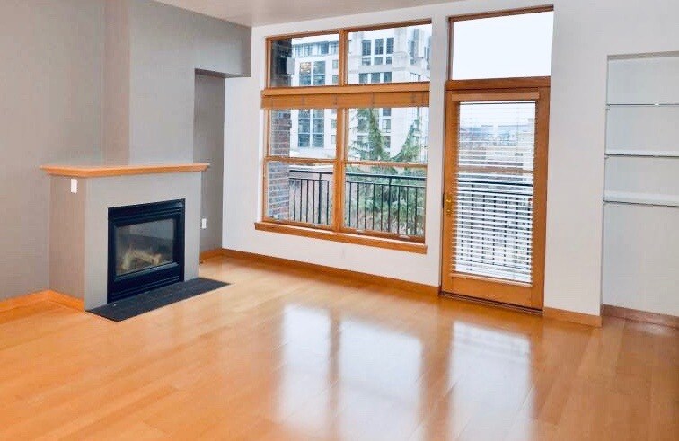 Full Sized Balcony off Great Room - 821 NW 11th Ave