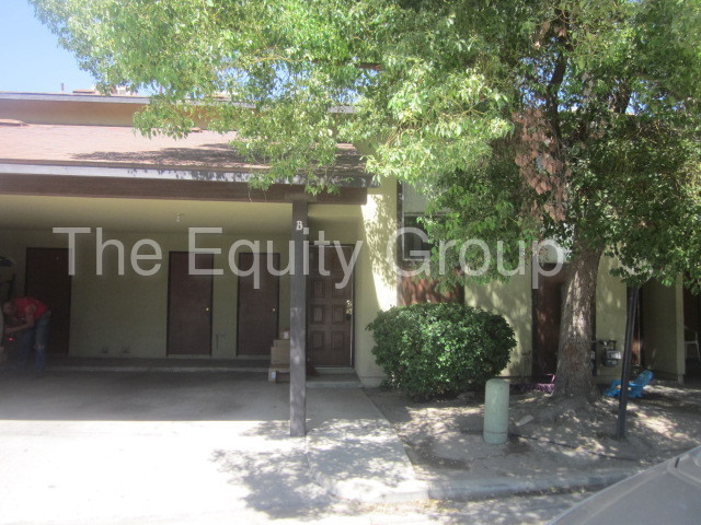 Primary Photo - 1220 S Santa Fe St